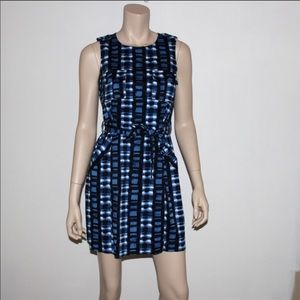 Calvin Klein Dress Size 8P Black & Blue Pockets